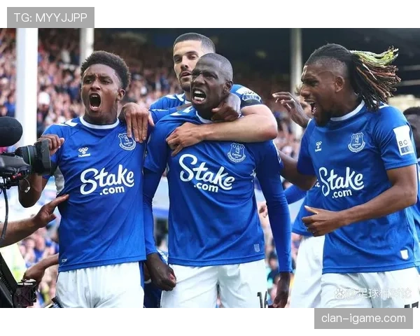 英超保级关键战：森林主场迎战埃弗顿，生死对决一触即发