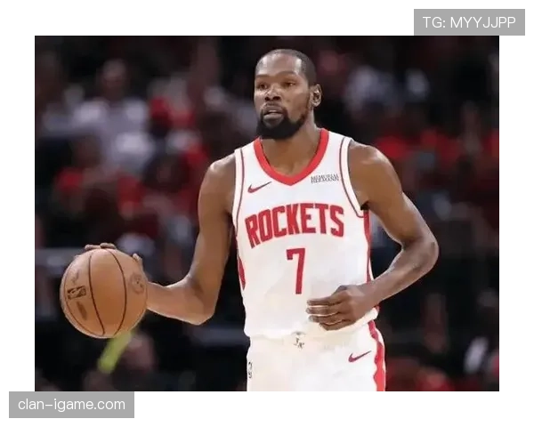 凯文·杜兰特的鞋柜能开个小型博物馆，我站着就想把工资卡埋了